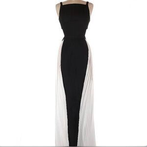 BCBG MaxAzria black & white pleated dress - size 10